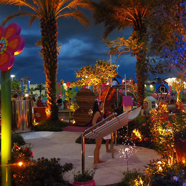 Outdoor Music For Family-Friendly Shopping Mall, Porto Alegre, Brazil